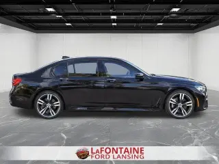 Serie 7 BMW 2019 740i 4dr Sedán