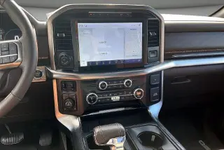 Ford F-150 2021 4x4 King Ranch 4dr SuperCrew 5.5 ft. SB
