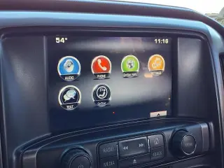 GMC Sierra 1500 2015 4x4 SLE 4p Cabasión de Tripulación 5.8 pies de Caja Corta