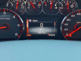 GMC Sierra 1500 2015 4x4 SLE 4p Cabasión de Tripulación 5.8 pies de Caja Corta