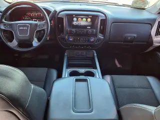 GMC Sierra 1500 2015 4x4 SLE 4p Cabasión de Tripulación 5.8 pies de Caja Corta