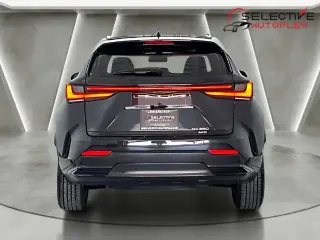Lexus NX 350 2023 tracción en las cuatro ruedas Premium 4p Crossover