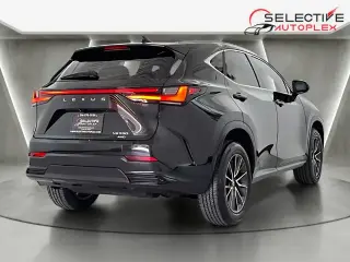 Lexus NX 350 2023 tracción en las cuatro ruedas Premium 4p Crossover