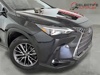 Lexus NX 350 2023 tracción en las cuatro ruedas Premium 4p Crossover