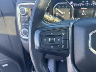 GMC Sierra 1500 2020 4x4 Denali 4dr Crew Cab 5.8 ft. SB