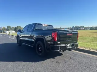 GMC Sierra 1500 2020 4x4 Denali 4dr Crew Cab 5.8 ft. SB
