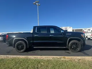 GMC Sierra 1500 2020 4x4 Denali 4dr Crew Cab 5.8 ft. SB