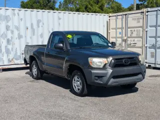 Toyota Tacoma 2013 4x2 Base 2dr Cabina Regular 6.1 ft SB 5M