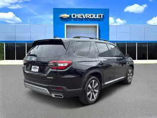 Honda Pilot 2025 Touring 4dr SUV