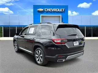 Honda Pilot 2025 Touring 4dr SUV