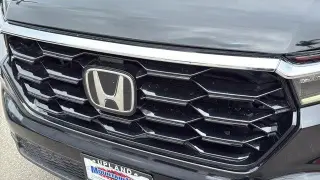 Honda Pilot 2025 Touring 4dr SUV