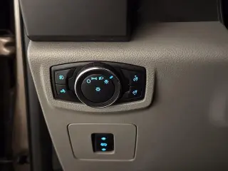 Ford F-150 2015 4x4 XLT 4puertas SuperCrew SB de 5.5 pies