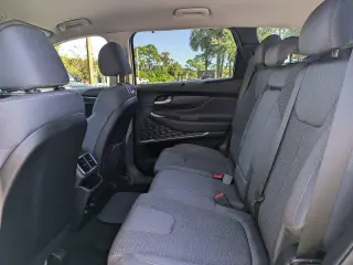 Hyundai SANTA FE 2019 SEL 2.4L 4dr Crossover