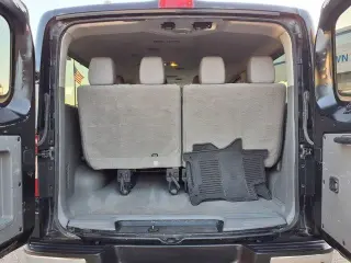 Nissan NV 2016 3500 HD S 3dr Passenger Van (V8)