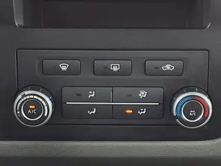 Nissan NV 2016 3500 HD S 3dr Passenger Van (V8)