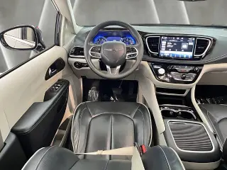 Chrysler Pacifica 2023 Limited 4dr Mini-Van