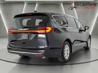 Chrysler Pacifica 2023 Touring L 4dr Mini-Van