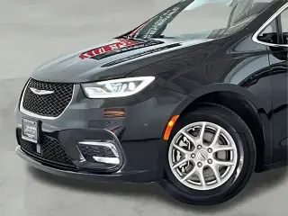 Chrysler Pacifica 2023 Touring L 4dr Mini-Van