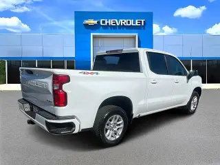 Chevrolet Silverado 1500 2023 4x4 RST 4dr Crew Cab 5.8 ft. SB