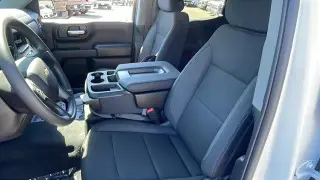 Chevrolet Silverado 1500 2026 4x2 Custom 4dr Crew Cab 5.8 ft. SB