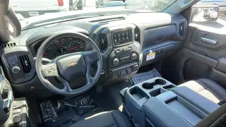 Chevrolet Silverado 1500 2026 4x2 Custom 4dr Crew Cab 5.8 ft. SB