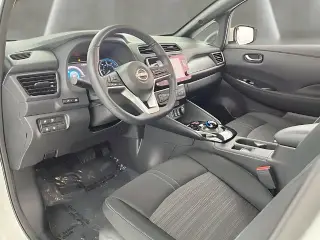 Nissan LEAF 2025 SV PLUS 4dr Hatchback
