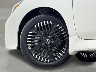 Nissan LEAF 2025 SV PLUS 4dr Hatchback