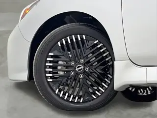 Nissan LEAF 2024 SV PLUS 4dr Hatchback