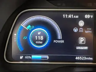 Nissan LEAF 2025 SV PLUS 4dr Hatchback