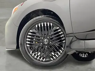 Nissan LEAF 2025 SV PLUS 4dr Hatchback