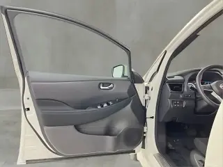 Nissan LEAF 2024 SV PLUS 4dr Hatchback