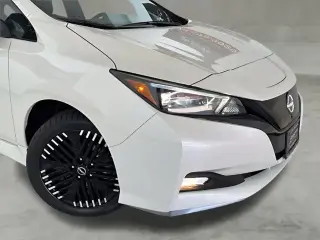 Nissan LEAF 2024 SV PLUS 4dr Hatchback