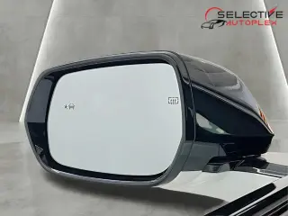 Cadillac LYRIQ 2024 AWD Tech 4dr SUV
