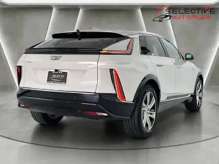 Cadillac LYRIQ 2024 AWD Tech 4dr SUV