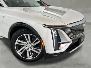 Cadillac LYRIQ 2024 AWD Tech 4dr SUV