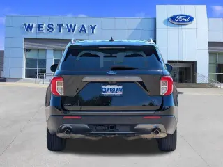 Ford Explorer 2023 XLT 4p SUV