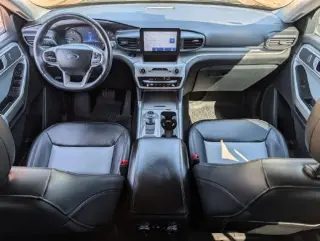 Ford Explorer 2023 XLT 4p SUV