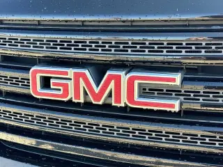 GMC Canyon 2019 4x4 All Terrain 4dr Crew Cab 5 ft. SB (Tela)