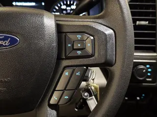 Ford F-250 Super Duty 2019 4x4 XL cabina cuadruple 4 puertas pickup carrocería corta de 6,8 pies