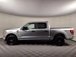 Ford F-150 2022 4x4 XLT 4dr SuperCrew 5.5 ft. SB