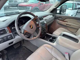 Chevrolet Silverado 3500HD 2008 4WD LTZ 4dr Crew Cab LB DRW