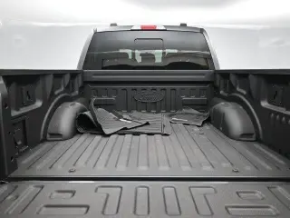 Ford F-150 2023 4x4 XLT 4dr SuperCrew 5.5 ft. SB