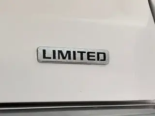 GMC Acadia Limited 2017 Base 4dr SUV