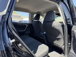 Toyota RAV4 Hybrid 2024 AWD LE 4dr SUV