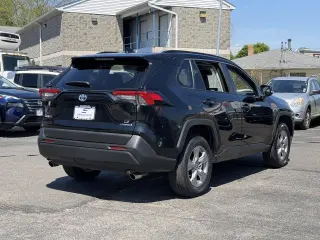 Toyota RAV4 Hybrid 2024 AWD LE 4dr SUV