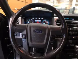 Ford F-150 2011 4x4 FX4 4dr SuperCrew Styleside 5.5 ft. SB