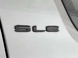 GMC Acadia 2023 4x4 SLE 4dr SUV
