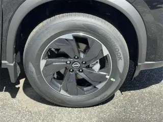 Nissan Rogue 2026 AWD SV 4p Crossover