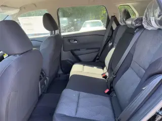 Nissan Rogue 2026 AWD SV 4p Crossover