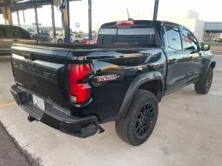 Chevrolet Colorado 2025 4x4 Trail Boss 4dr Crew Cab 5 ft. SB
